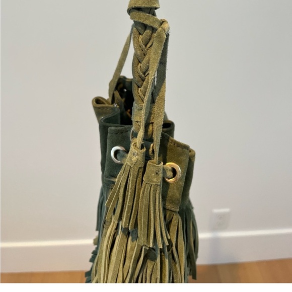 REVOLVE NWT Fringe Shoulder Suede Leather Boho Bag LOVE🌈 - Picture 6 of 9